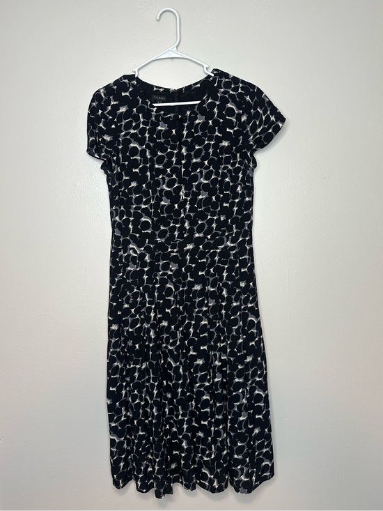 Talbots Dresses & Skirts - Talbots Women's A-Line Fit &Flare Dot Pebble Print Dress Black Gray 8 office vtg